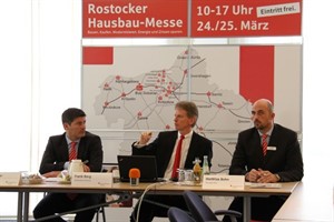 Mitarbeiter der OSPA: Helge Meyer (Vertriebsleiter), Frank Berg (Vorstandsvorsitzender) und Matthias Bohn (Pressesprecher)