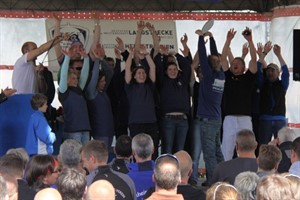 "Drag Attack" aus Wuppertal "Drag Attack" aus Wuppertal