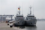 Französische Schulboote laufen den Hafen Rostock an