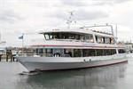 Fahrgastschiff Ostseebad Warnemünde auf dem Alten Strom