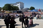 Tanz der Trachtengruppe auf dem Leuchtturmplatz. Nächsten Sonntag gibt es an dieser Stelle mehr davon.