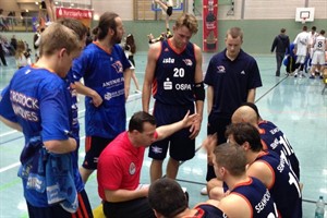 Seawolves besiegen Bodfeld Baskets mit 84:72 - Coach Wild gibt die Marschrute vor Seawolves besiegen Bodfeld Baskets mit 84:72 - Coach Wild gibt die Marschrute vor
