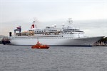 Kreuzfahrtschiff Boudicca beschließt Rekordsaison in Warnemünde