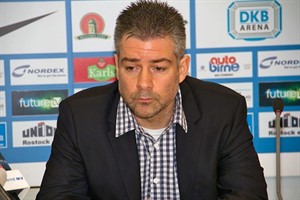 Sportvorstand Uwe Vester und Hansa Rostock gehen getrennte Wege Sportvorstand Uwe Vester und Hansa Rostock gehen getrennte Wege