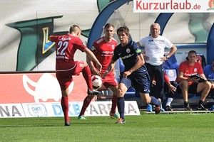 Hansa kassierte gegen Halle die vierte Saisonniederlage - keine einfache Situation für Trainer Peter Vollmann