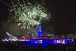 Leuchtturm in Flammen wird zum Warnemünder Turmleuchten