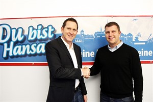 Der neue sportliche Leiter des F.C. Hansa Rostock Uwe Klein (links) mit dem Vorstandsvorsitzenden Michael Dahlmann Der neue sportliche Leiter des F.C. Hansa Rostock Uwe Klein (links) mit dem Vorstandsvorsitzenden Michael Dahlmann