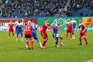 Hansa Rostock unterliegt Holstein Kiel mit 0:4 Hansa Rostock unterliegt Holstein Kiel mit 0:4