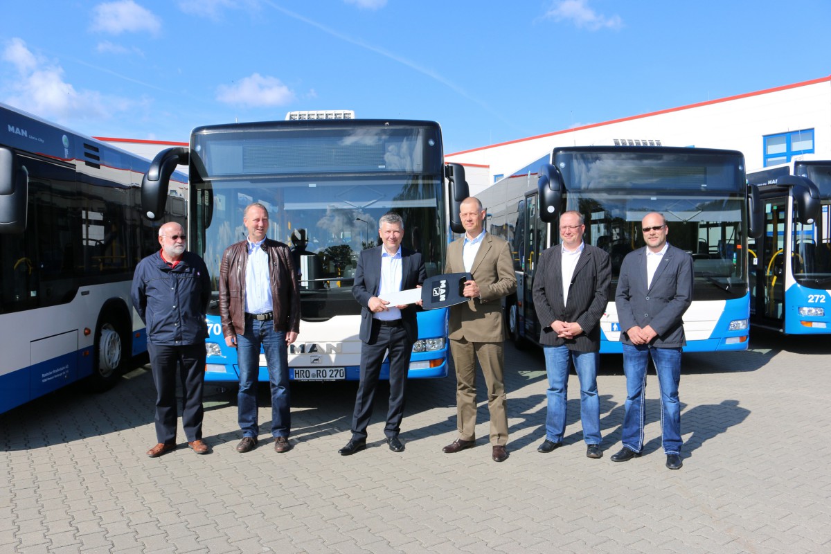 Neue Niederflur-Gelenkbusse für die RSAG | Rostock-Heute