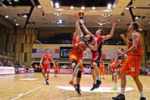 Rostock Seawolves unterliegen MTV Herzöge Wolfenbüttel mit 78:85 (Foto: Tobias Hahn) Rostock Seawolves unterliegen MTV Herzöge Wolfenbüttel mit 78:85 (Foto: Tobias Hahn)