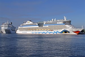 Kreuzfahrthafen Rostock-Warnemünde Kreuzfahrthafen Rostock-Warnemünde