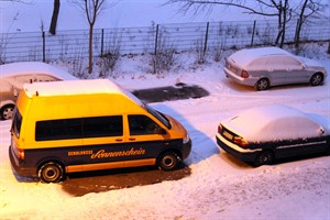 Der Schülerbus-Sonderverkehr hat den Betrieb aufgrund der winterlichen Straßenverhältnisse in Rostock eingestellt