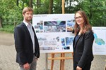 Karen Klessinger und Ulrich Große von der dan pearlman Markenarchitektur GmbH Berlin sind für den im Polarium Ausstellungsbereich verantwortlich (Foto: Joachim Kloock)