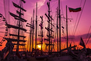 Sonnenuntergang auf der Hanse Sail (Foto: Lutz Zimmermann)