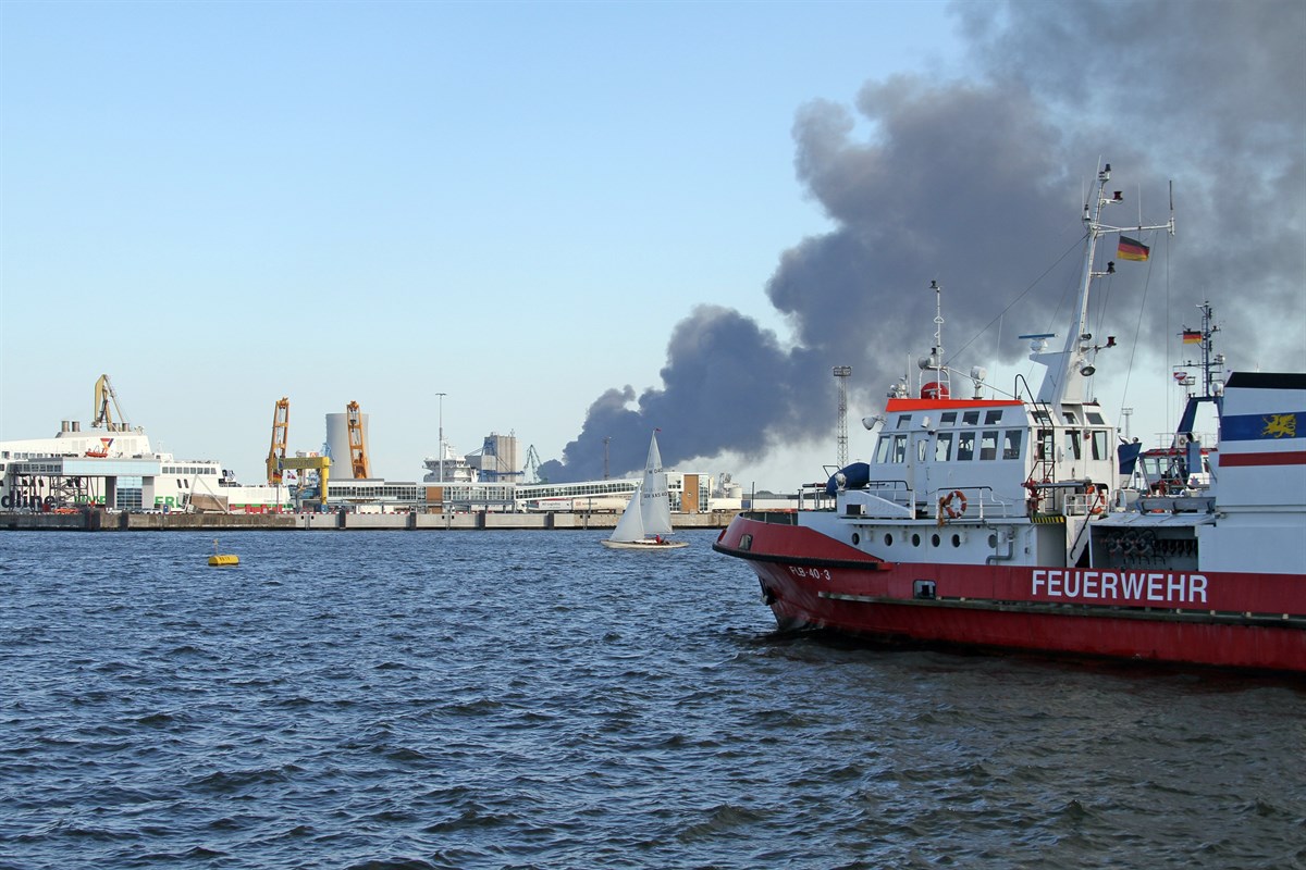 Brand in Abfallsortieranlage in RostockHinrichsdorf RostockHeute