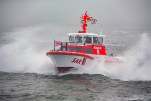 Das 10,1-Meter-Seenotrettungsboot FRITZ THIEME ist seit wenigen Monaten von Wangerooge aus im Einsatz. Von diesem bewährten Bootstyp haben die Seenotretter ebenfalls zwei weitere Rettungseinheiten bestellt (Foto: DGzRS Die Seenotretter, Martin Stoever) Das 10,1-Meter-Seenotrettungsboot FRITZ THIEME ist seit wenigen Monaten von Wangerooge aus im Einsatz. Von diesem bewährten Bootstyp haben die Seenotretter ebenfalls zwei weitere Rettungseinheiten bestellt (Foto: DGzRS Die Seenotretter, Martin Stoever)