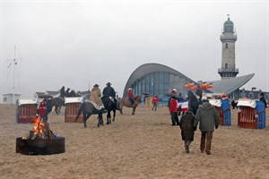 Strandfeuer beim Warnemünder Wintervergnügen Strandfeuer beim Warnemünder Wintervergnügen