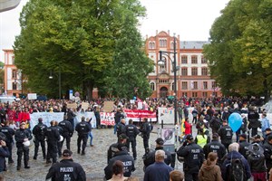 Durch eine AfD-Demo und geplante Gegenproteste kommt es am Montag, dem 25. März 2019 in Reutershagen zu Verkehrseinschränkungen (Foto: Archiv)