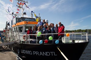 Die Crew des Helmholtz-Zentrums Geesthacht auf der Ludwig Prandtl im Stadthafen Rostock Die Crew des Helmholtz-Zentrums Geesthacht auf der Ludwig Prandtl im Stadthafen Rostock