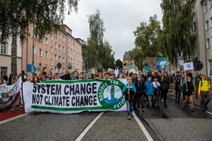 Mehr als 4.000 Teilnehmer protestierten heute in Rostock im Rahmen des globalen Klimastreiks