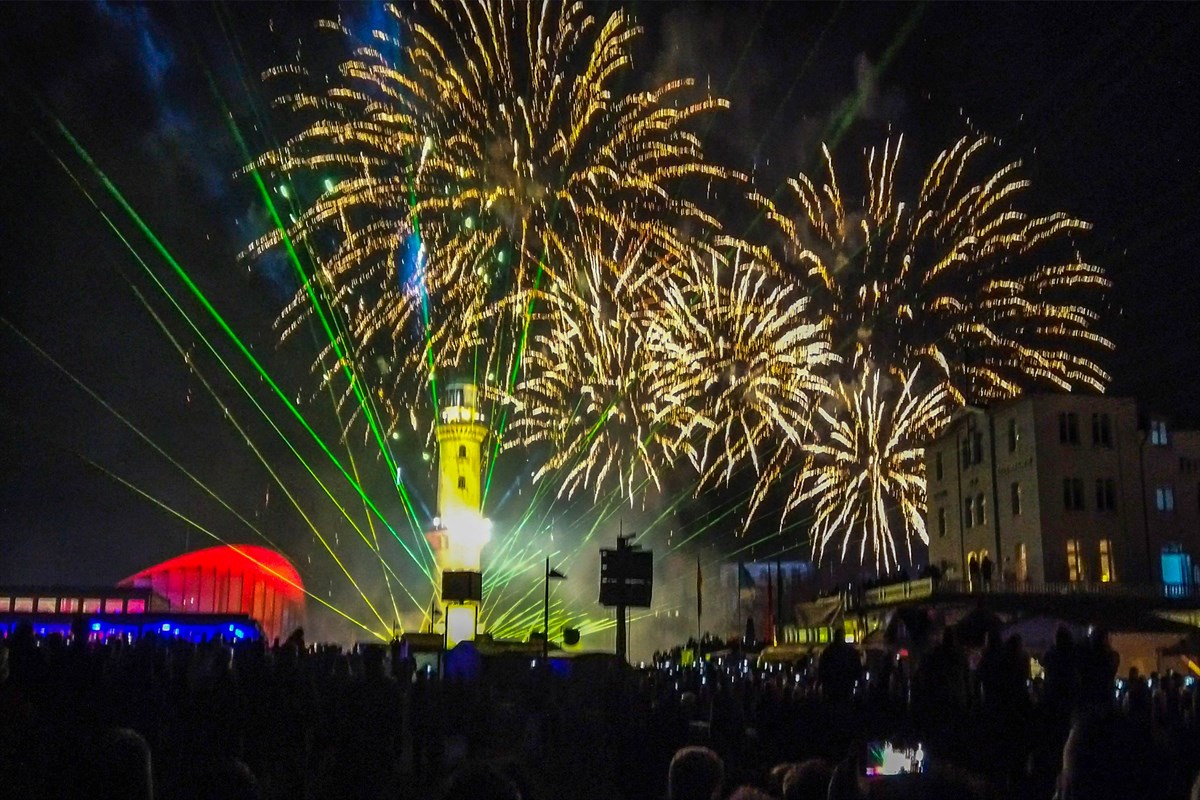  Warnemünder Turmleuchten 2020 unter dem Motto „Schicksal“ 