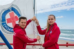 Am 15. Mai startet die Wasserrettungssaison 2020 in Warnemünde (Foto: DRK)