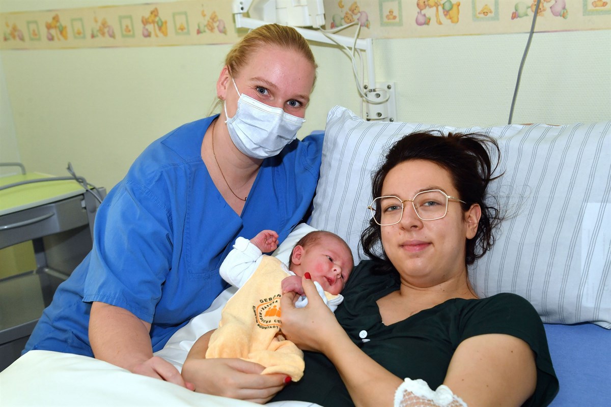 Casper ist Rostocks Neujahrsbaby 2023 RostockHeute