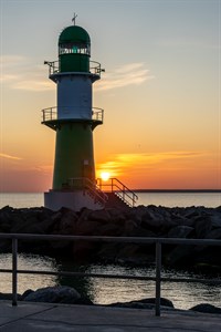 Sonnenaufgang zum Sommeranfang in Warnemünde