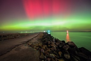 Spektakuläre Polarlichter am 19. Januar 2026 über der Ostsee vor Warnemünde
